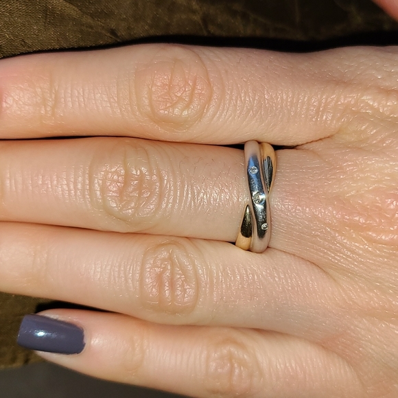 White and yellow 14K gold ring with dimonds - Picture 10 of 16